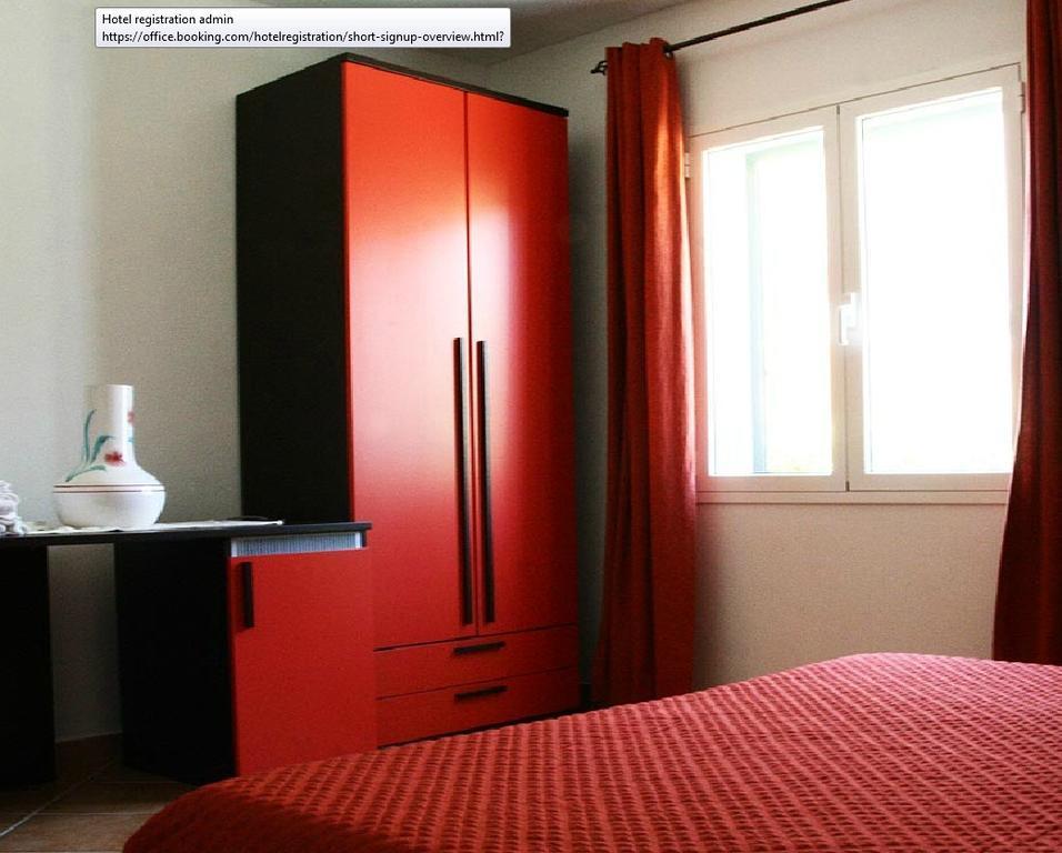 Gallo Spot Hotel San Teodoro  Bilik gambar